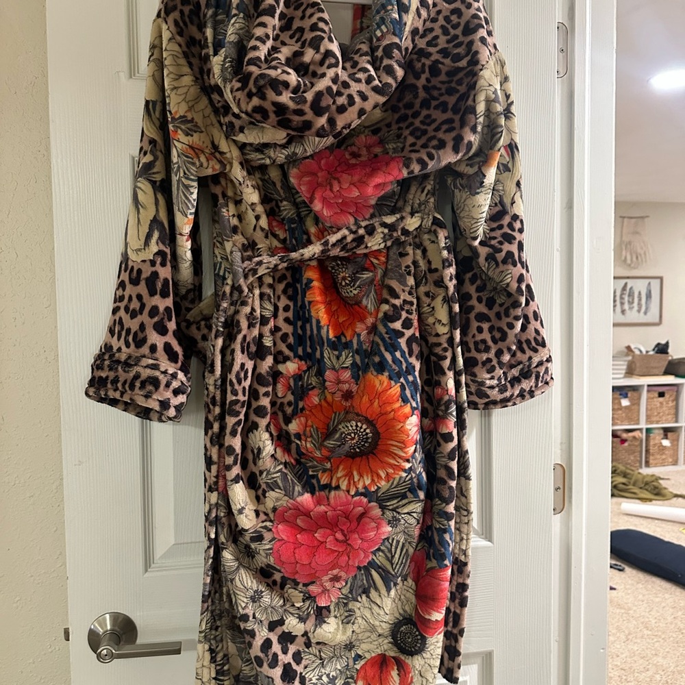Johnny Was Cozy Robe S/M - Picture 4 of 5